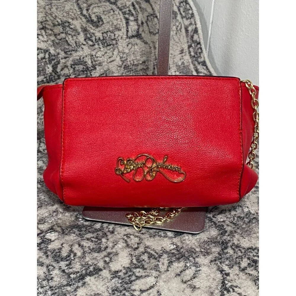 Betsey Johnson Bow Shoulder Crossbody Bag in Red